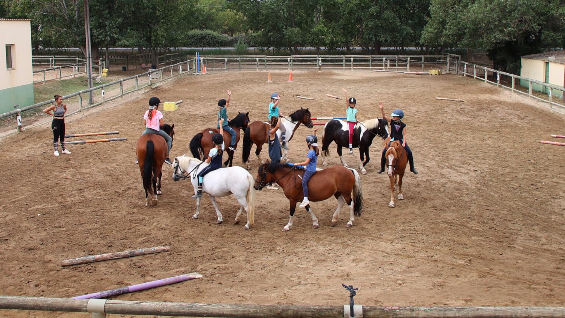 CENTRE EQUESTRE UDSIS