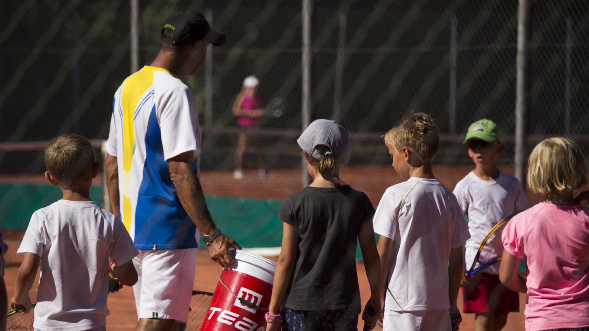 ECOLE DE TENNIS ENFANTS
