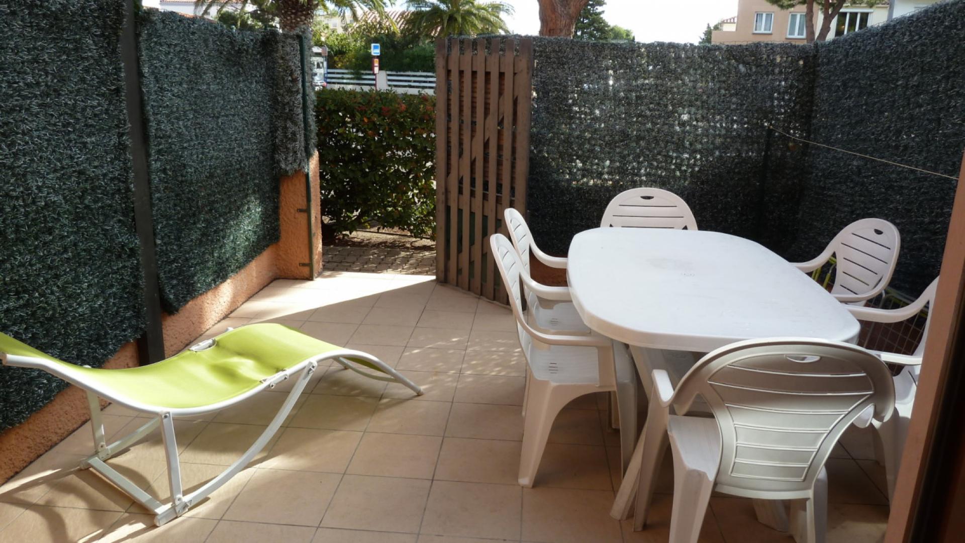 MAISON DE VACANCES TOUT CONFORT PROCHE DES COMMERCES T2 CABINE