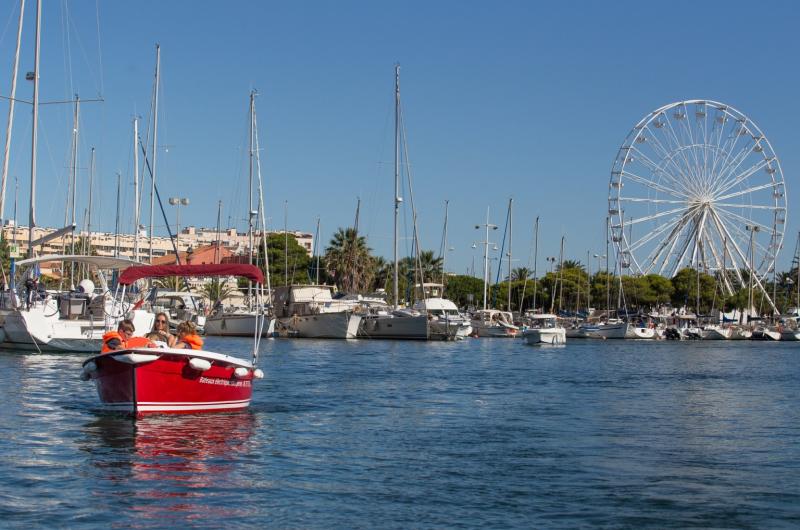 les petits bateaux de la laguneNon communiqué