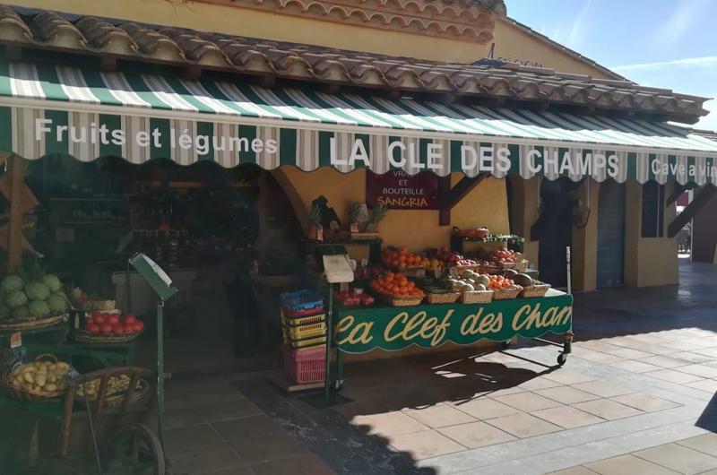 LA CLE DES CHAMPS LA CLE DES CHAMPS