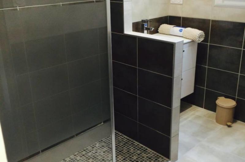 Poucheret SdB taupe Poucheret SdB taupe