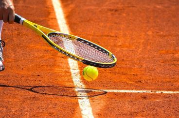 TENNIS
